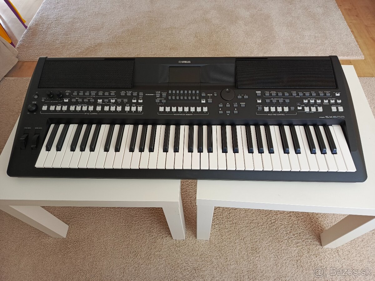 YAMAHA PSR-SX600