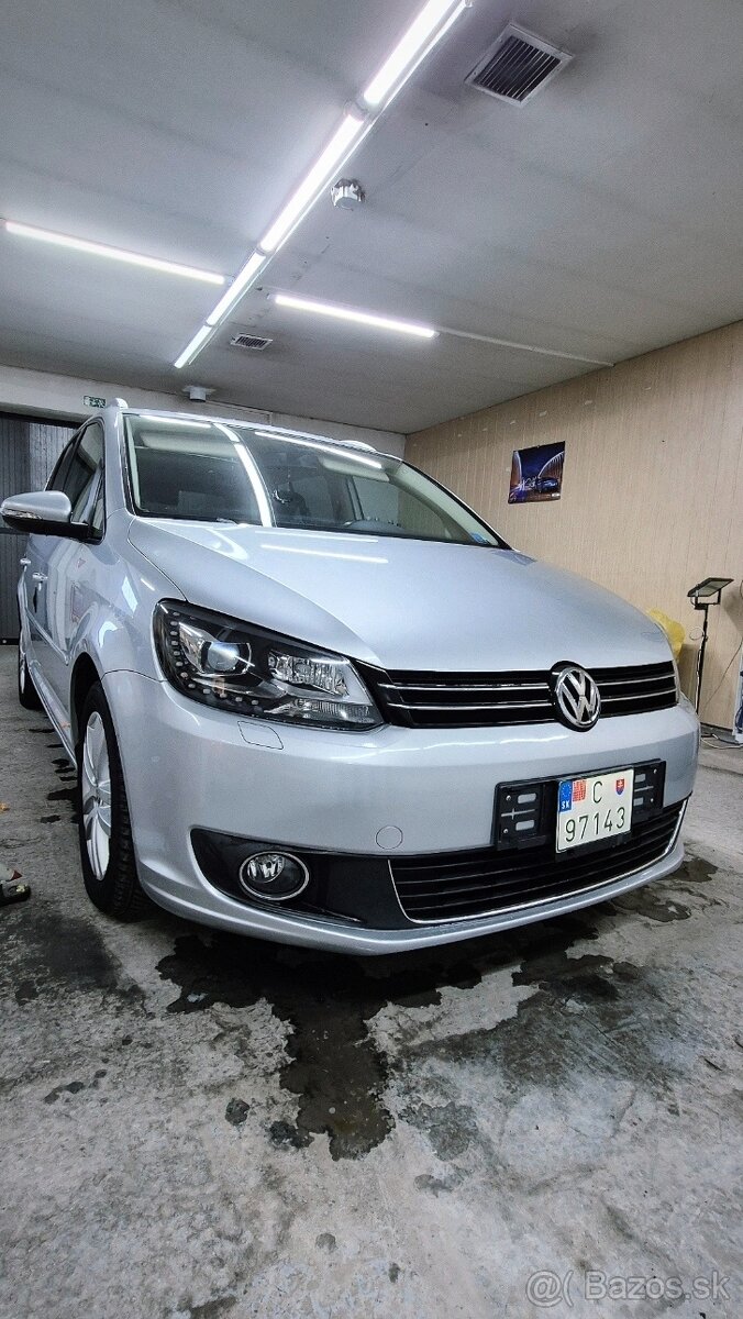 ‼️VOLKSWAGEN TOURAN 2.0TDI DSG / / 7 MIESTNA VERZIA