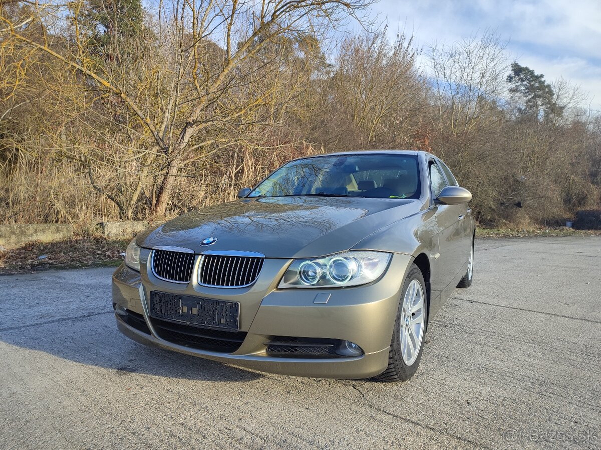 BMW 325i E90