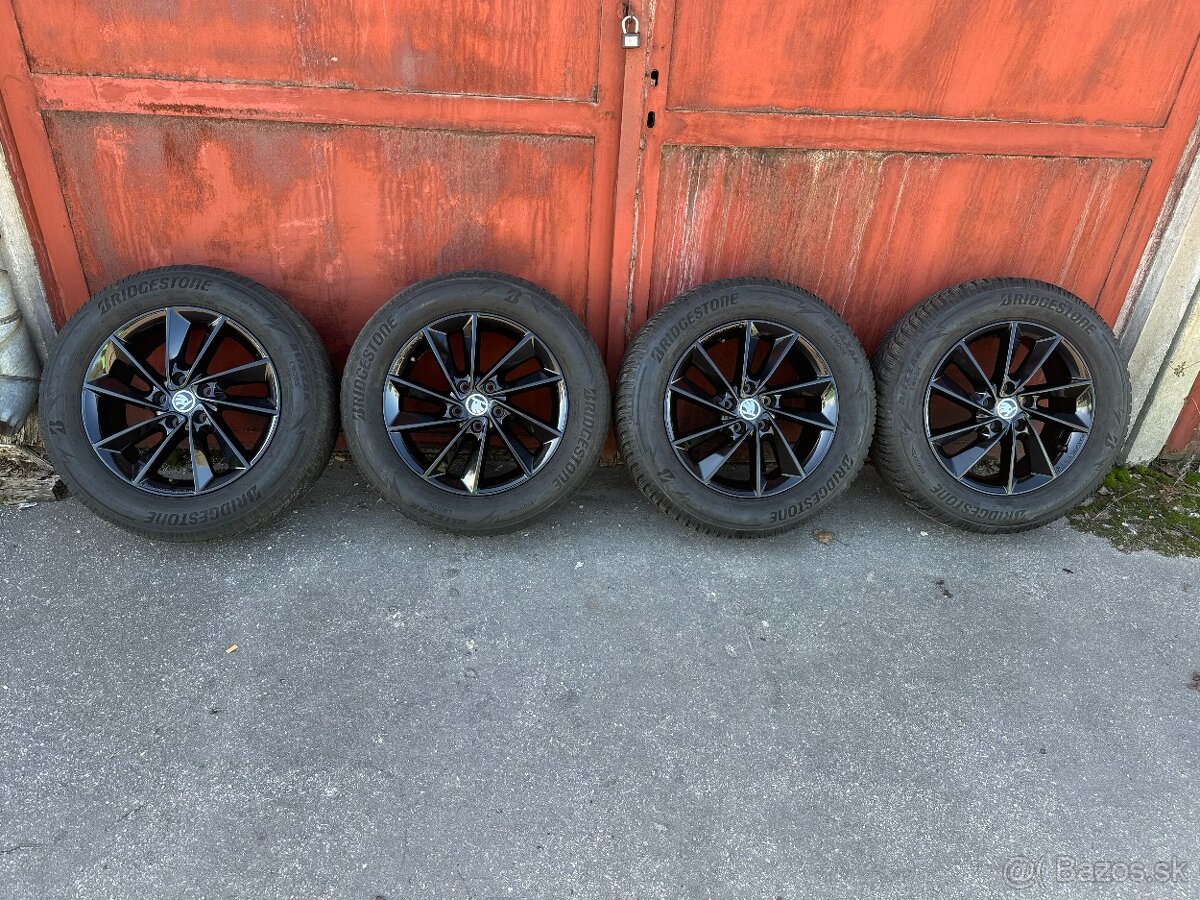 5x112 R17 215/65 R17