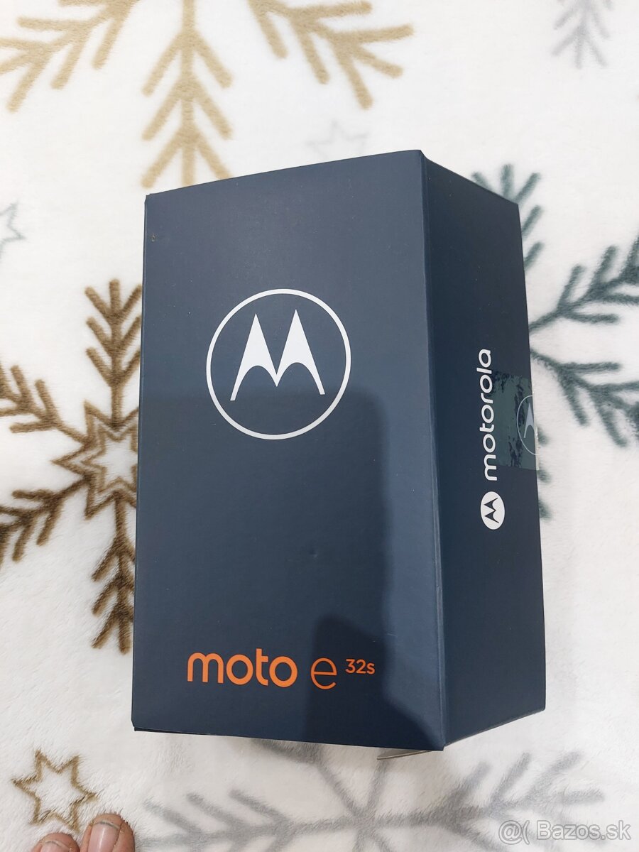 Motorola e 32s