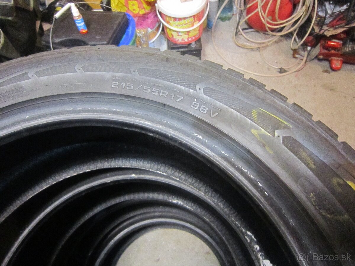 215/55R17 98V zimné pneu Goodyear dezen 8mm