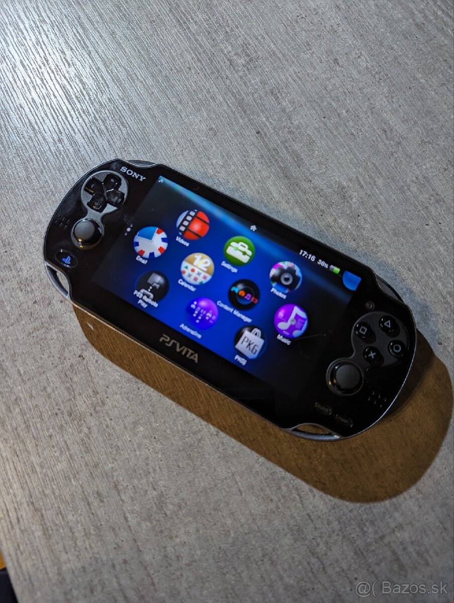 PS Vita 1000