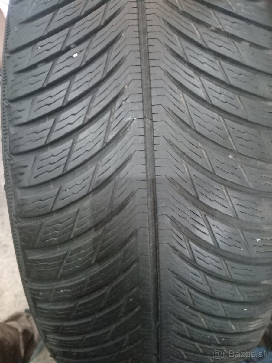 Michelin 235/55R17 zimné