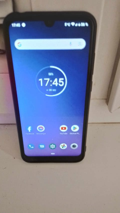 MOTO G6 PLUS  AKO NOVY ZO SKATULOV tip top ZA 40e