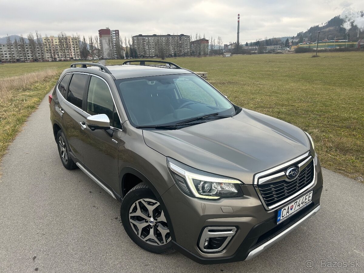 Subaru Forester 2.0i-L e-Boxer MHEV Pure Lineartronic