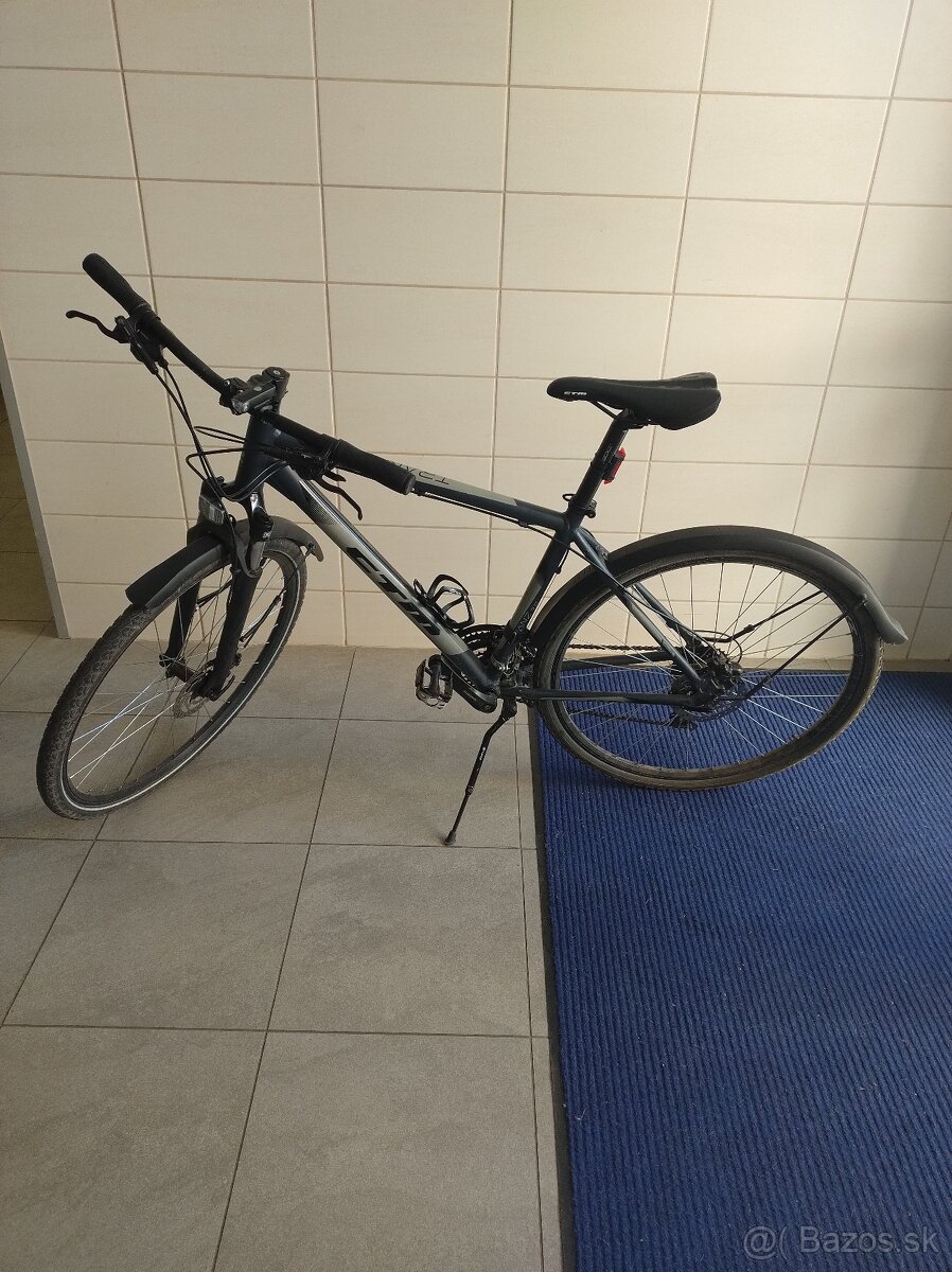 Trekový bicykel CTM Tranz 3.0