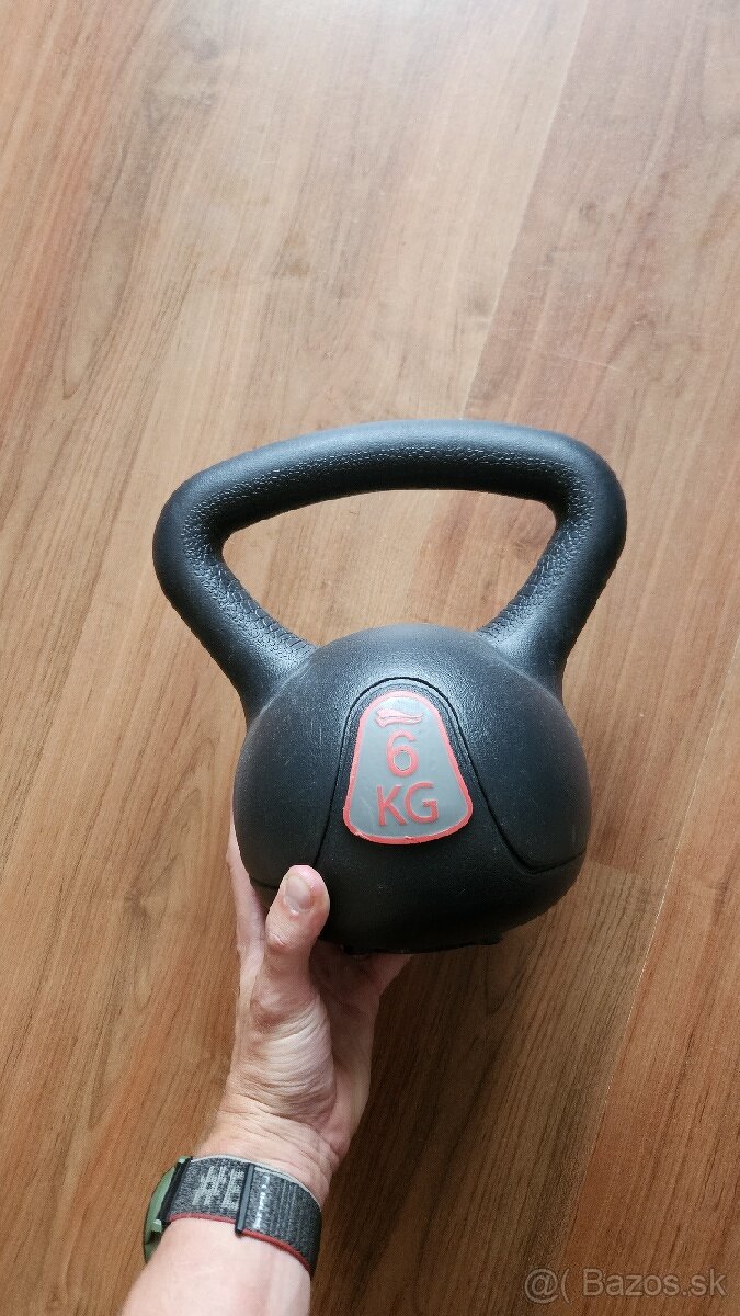 Predám 2x6kg kettlebel