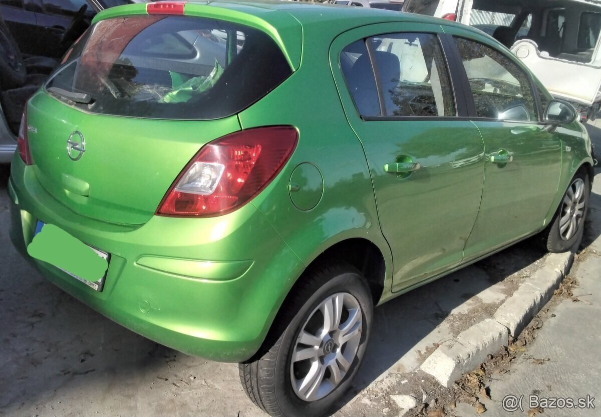 predám MOTOR A12XER Opel Corsa D 1.2 2012 DVERE, PREVODOVKA