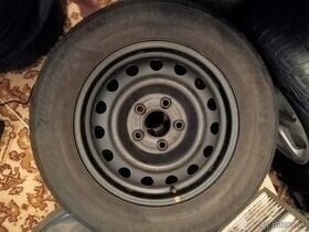 Predam kolesa kia,hyundai 5x114,3 r15 za 25e kus.vyvazene,zi