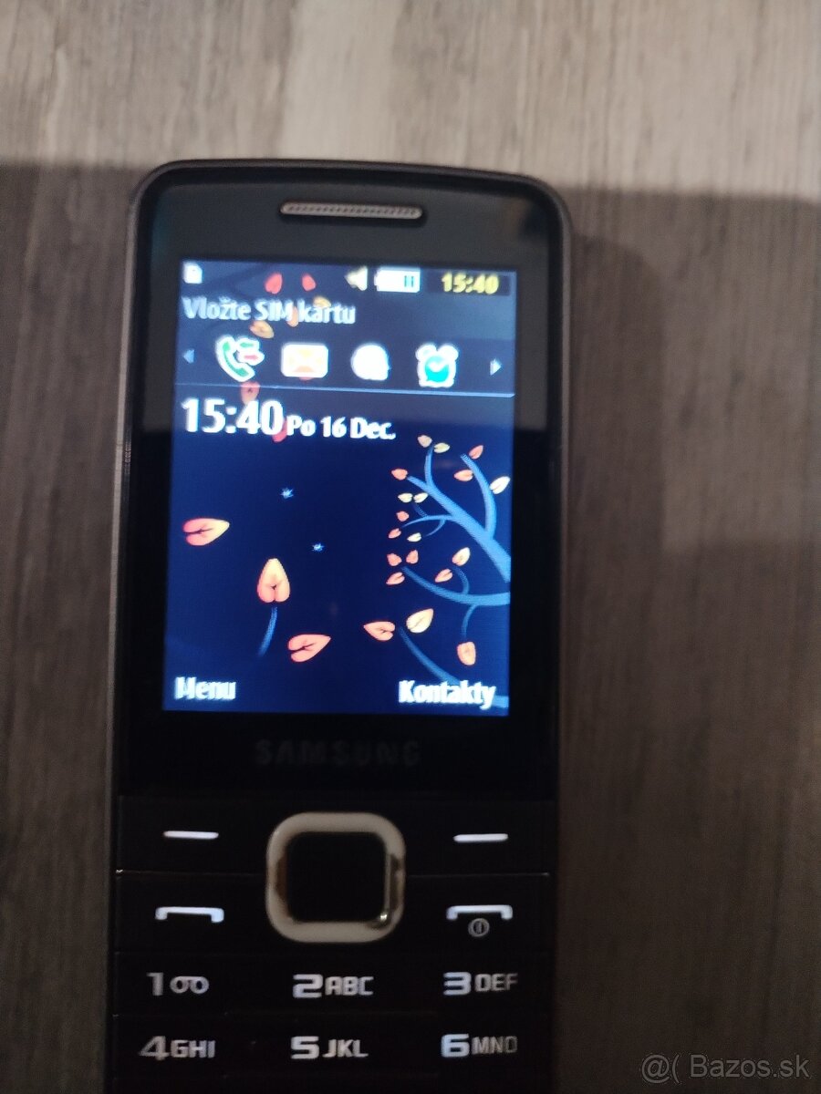 Samsung GT-S5610 Orange