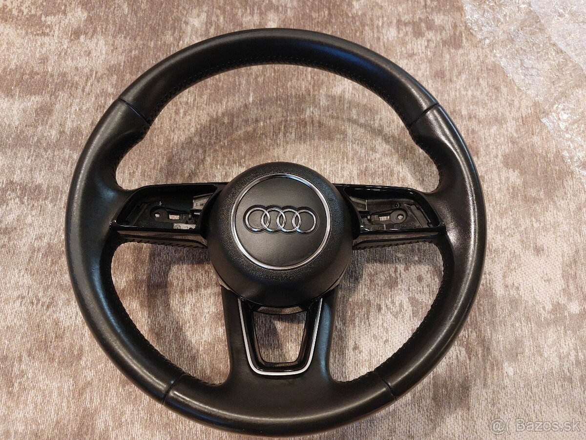 Audi volant