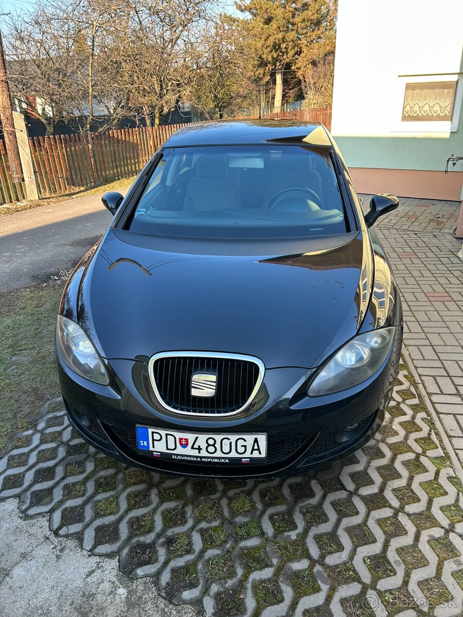 Seat Leon 1.9tdi 77kw manuál 5st  BXE