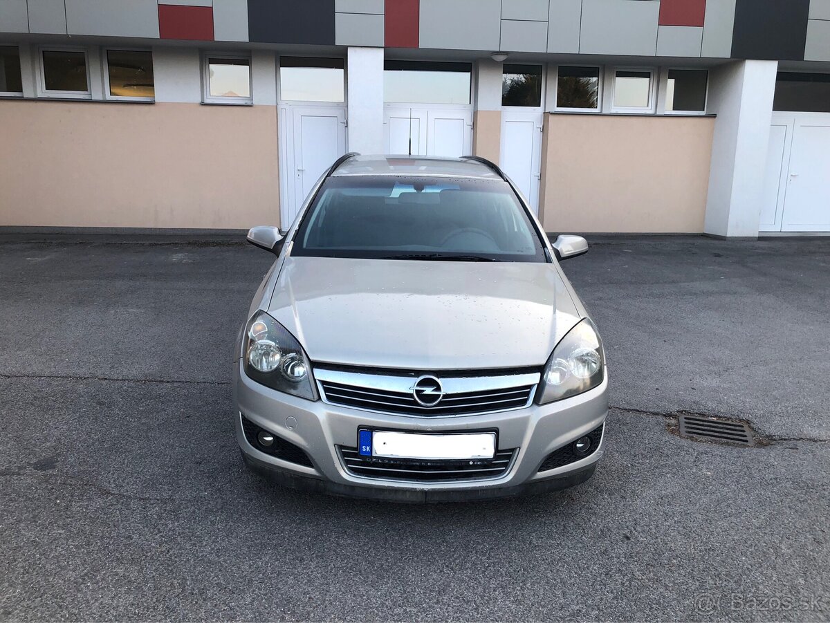 Opel Astra Caravan 1.7 CDTi , SK AUTO