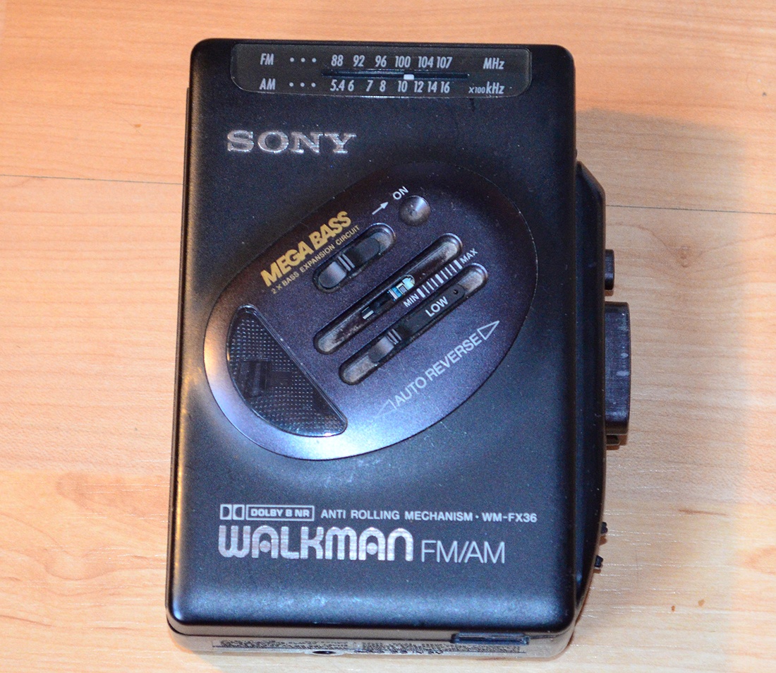 Sony Walkman na opravu