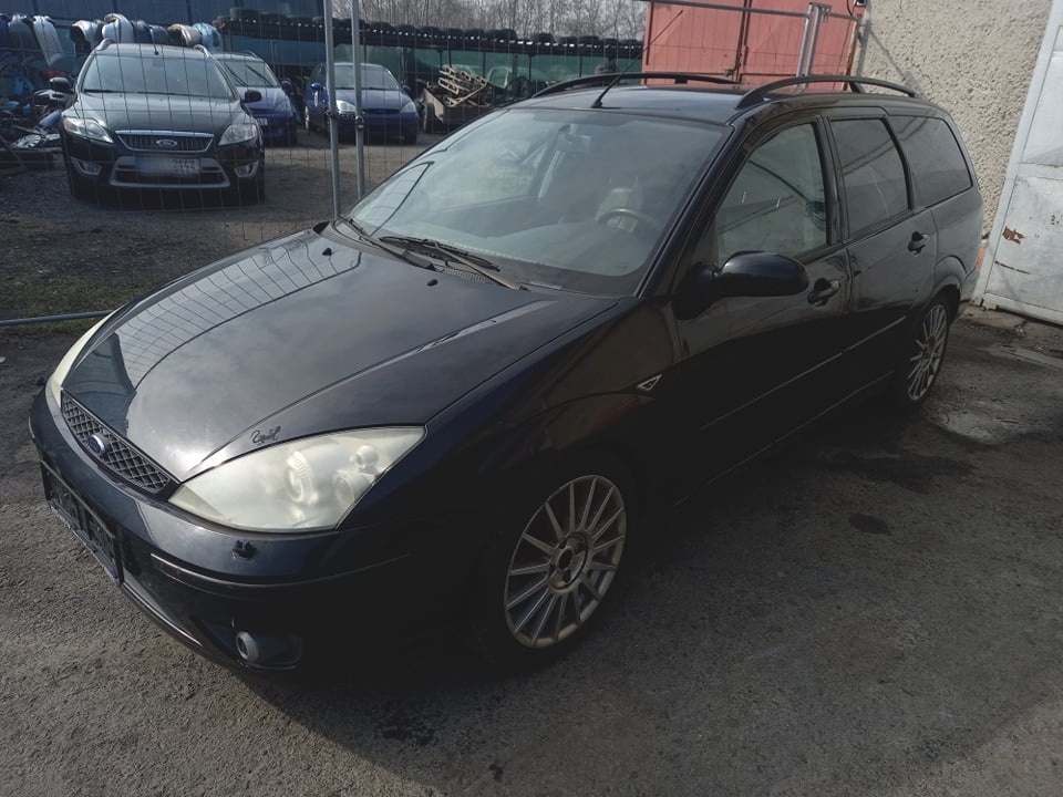 27 Ford Focus kombi, ST170 127kW, manuál