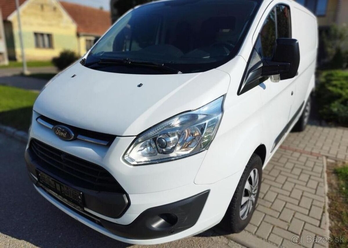 Ford Transit Custom 2,0 TDCI TAŽNÉ VÝHŘEV MĚNIČ nafta