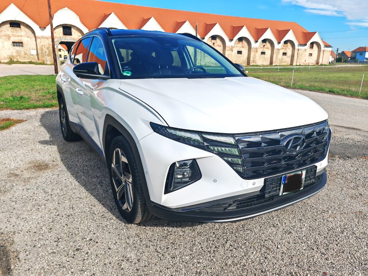 Tuscon plug in hybrid