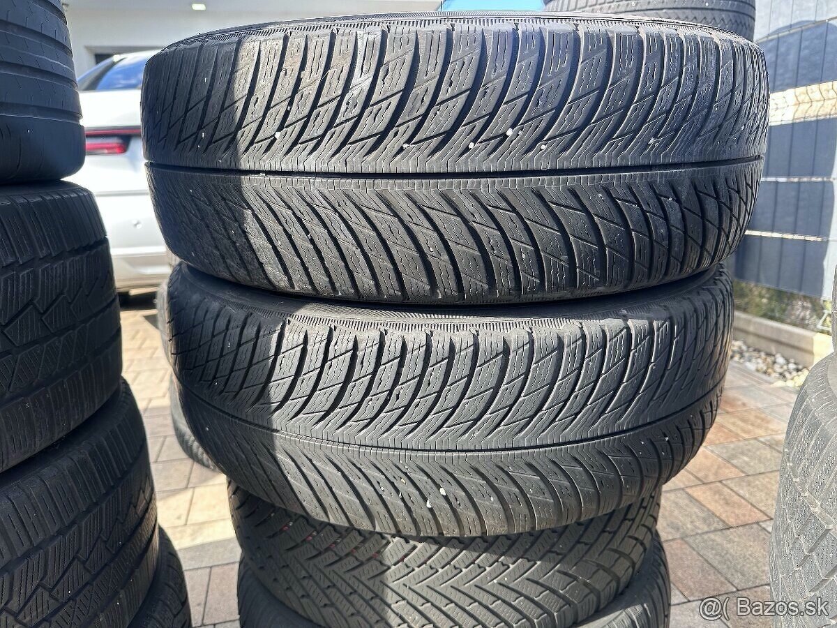 225/60 R18 Michelin zimne