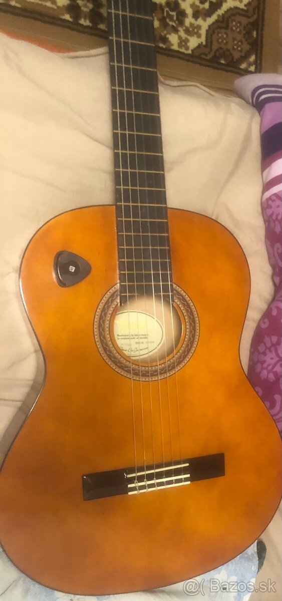 Gitara Valencia predám