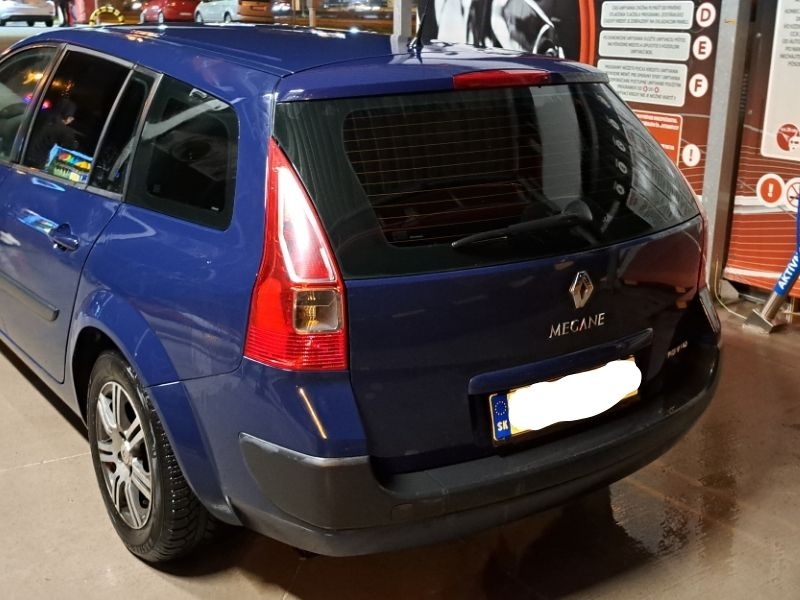 Škoda Fabia (2004) za 10 € na deň