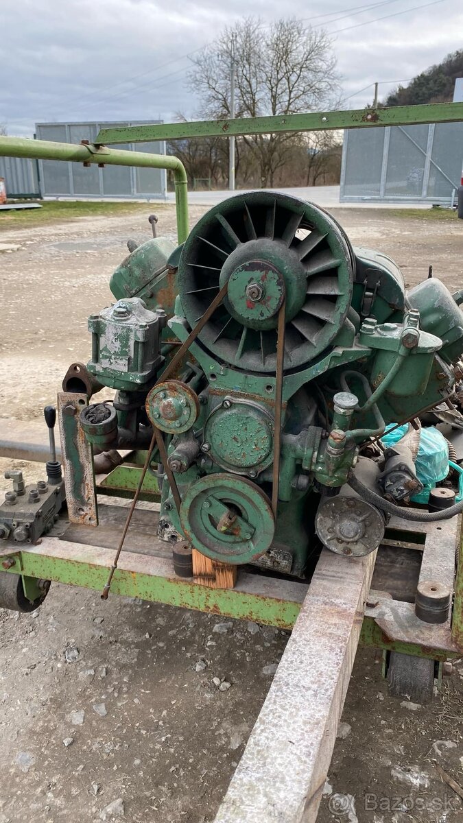 Motor multykar M22