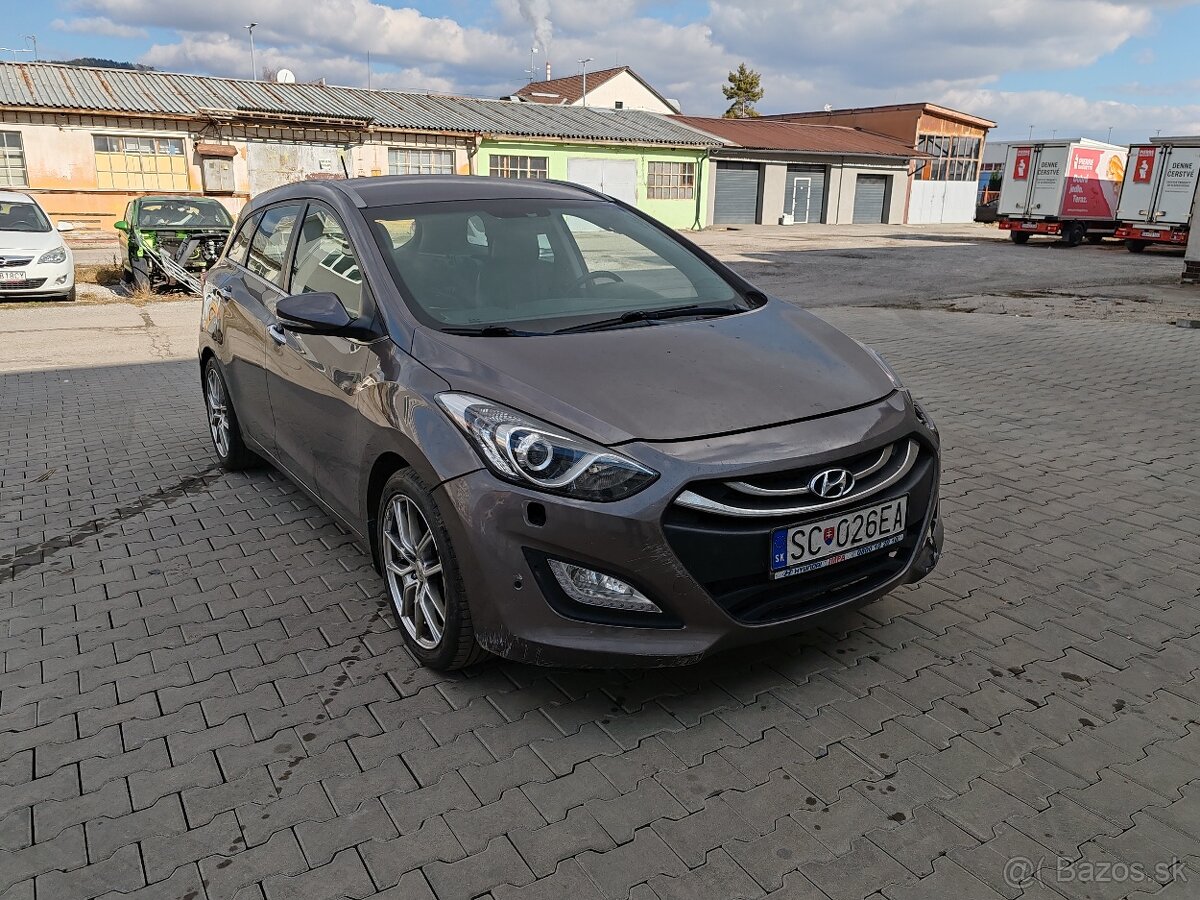 Predám Hyundai i30CW 1.6 GDI 99kw 2013