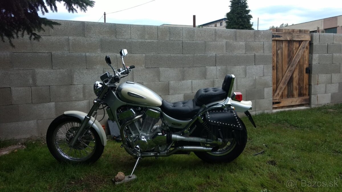 Suzuki intruder 1400