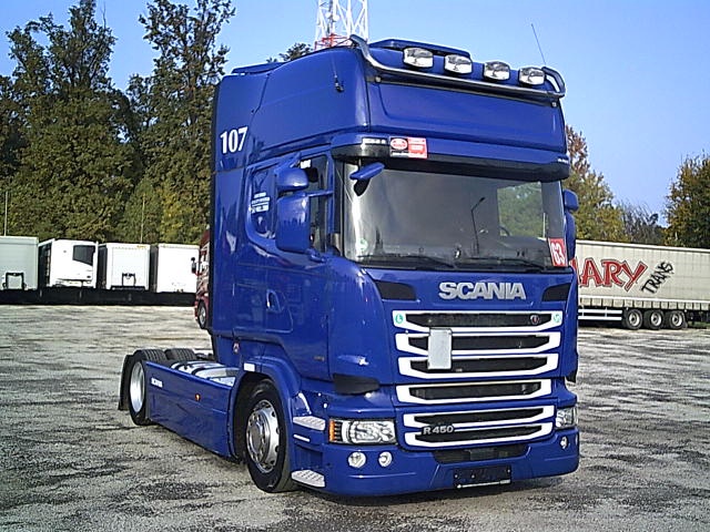 SCANIA R450 TOPLINE-Strealine Low Deck Mega 2016