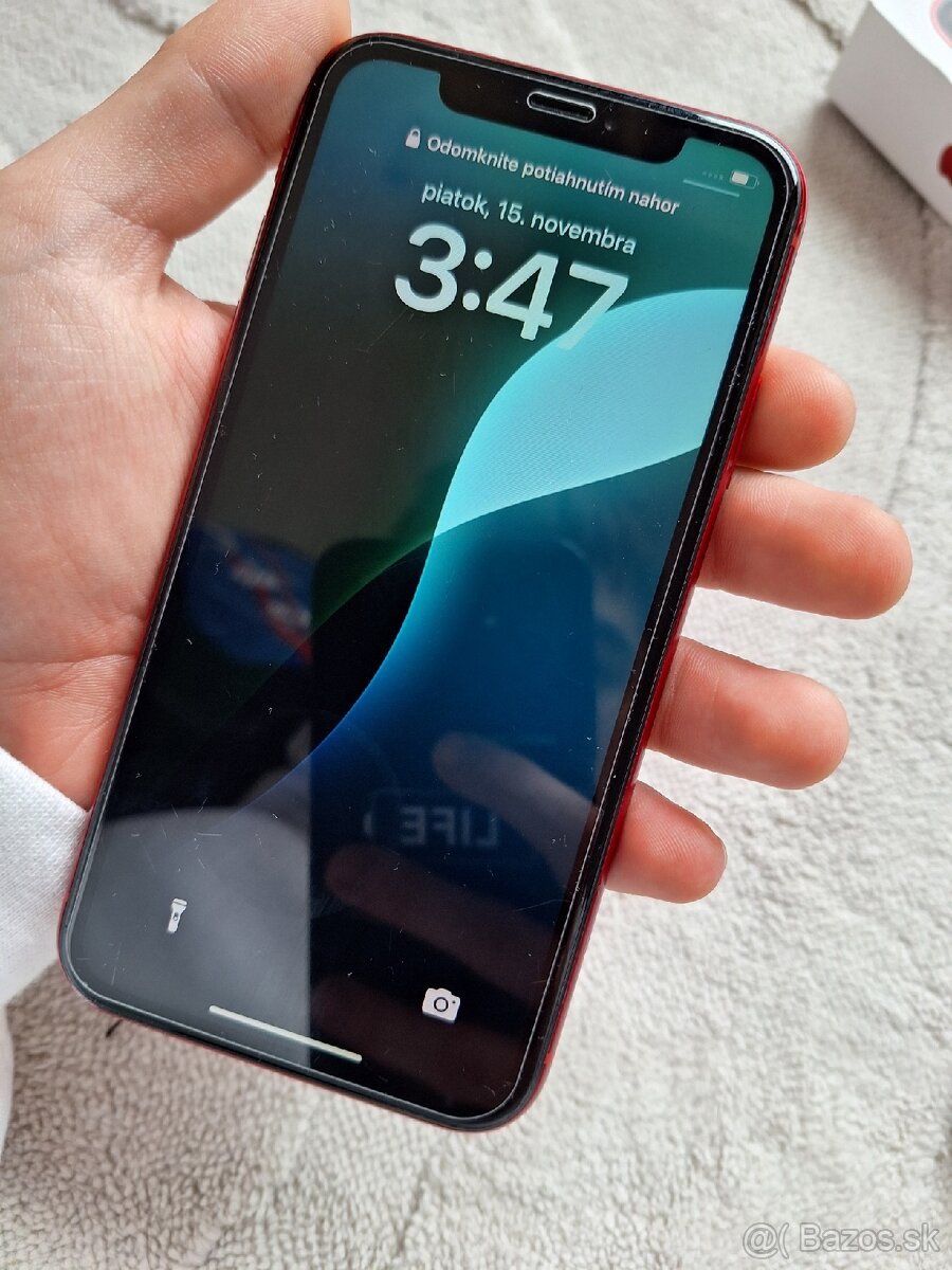 iPhone XR 64GB Červený