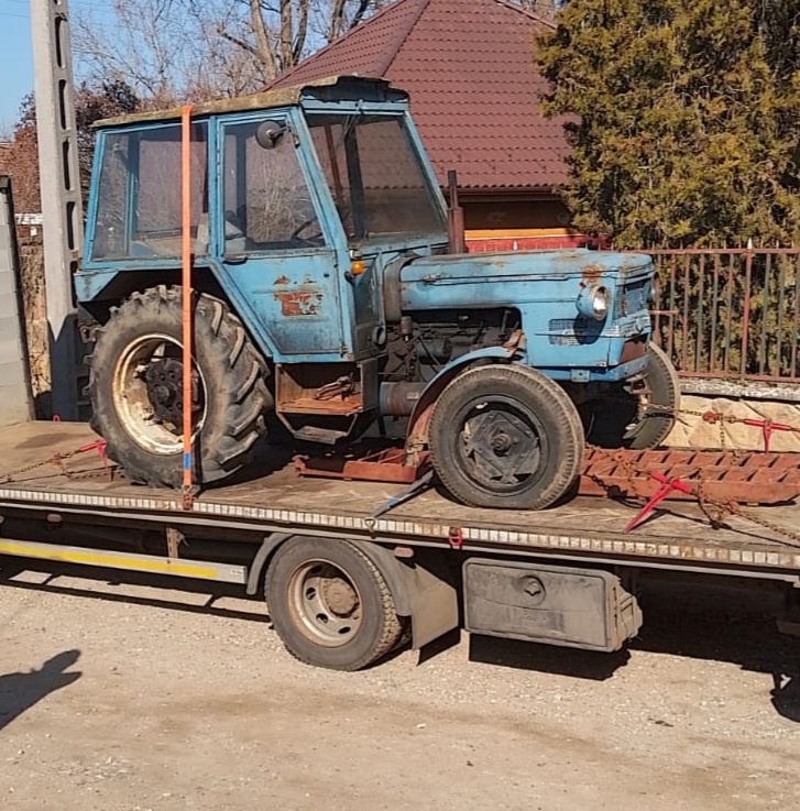 Zetor 5611 bez spz, bez serva