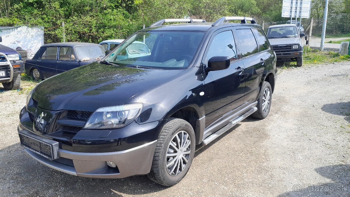 Mitsubishi Outlander 2.0 benzin 4x4 top stav