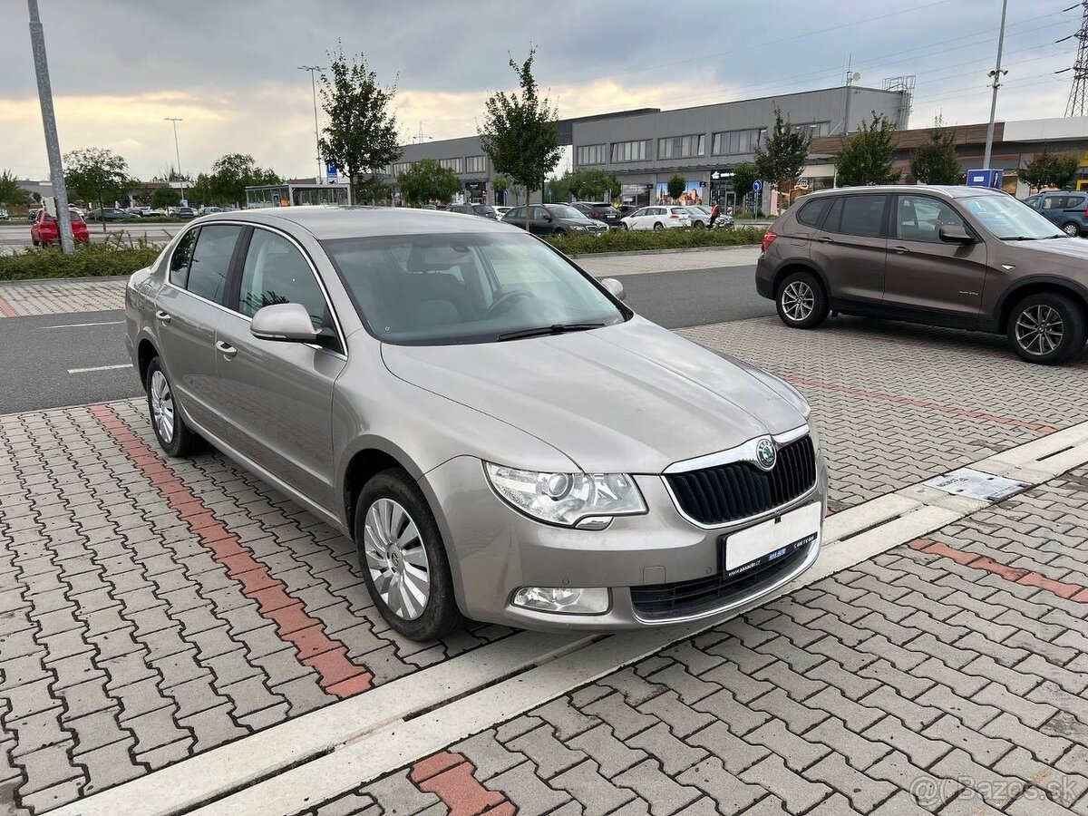 Škoda Superb II 2.0 TDi ČR najeto 190 tis.