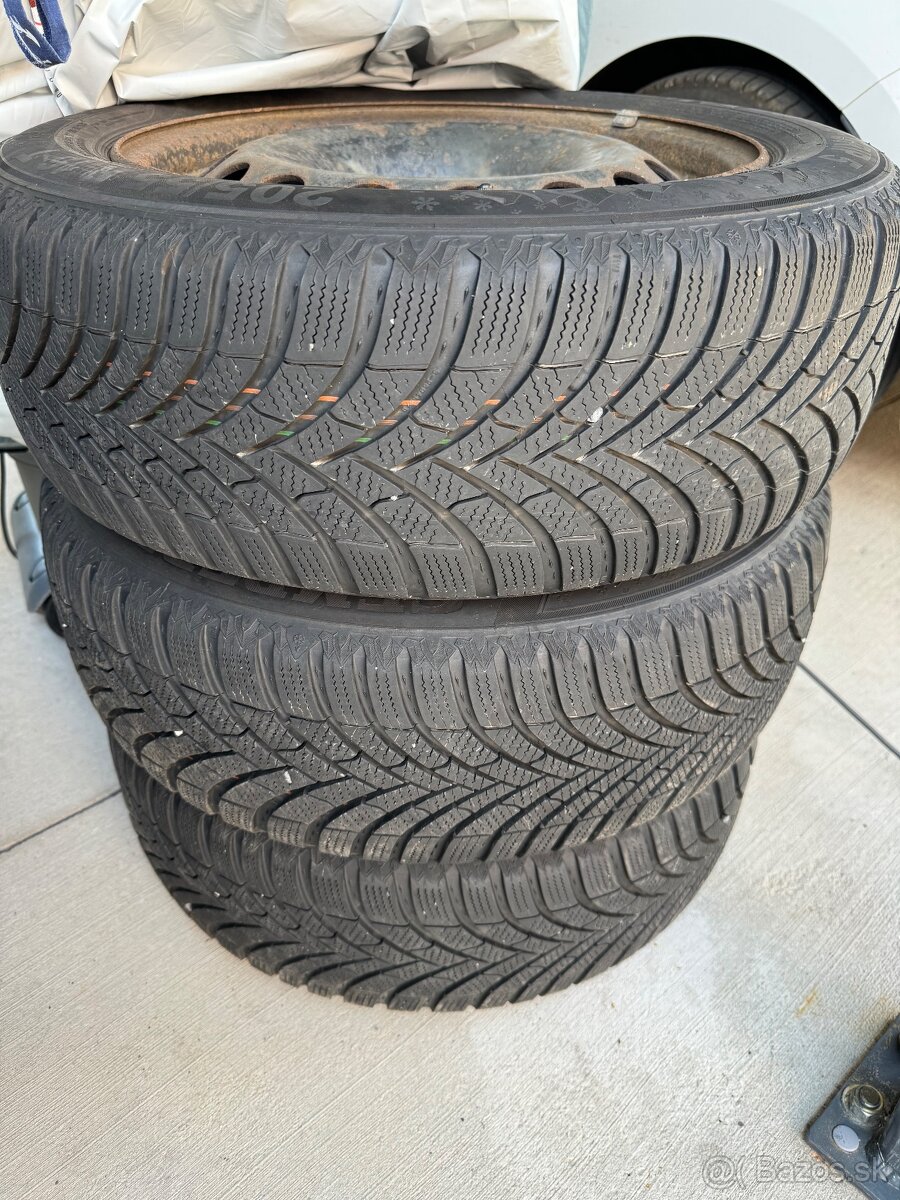 Disky kolesa oktvavia 1 golf 205/55r16