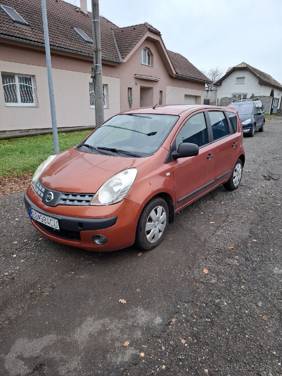 Nissan note nová STK a EK