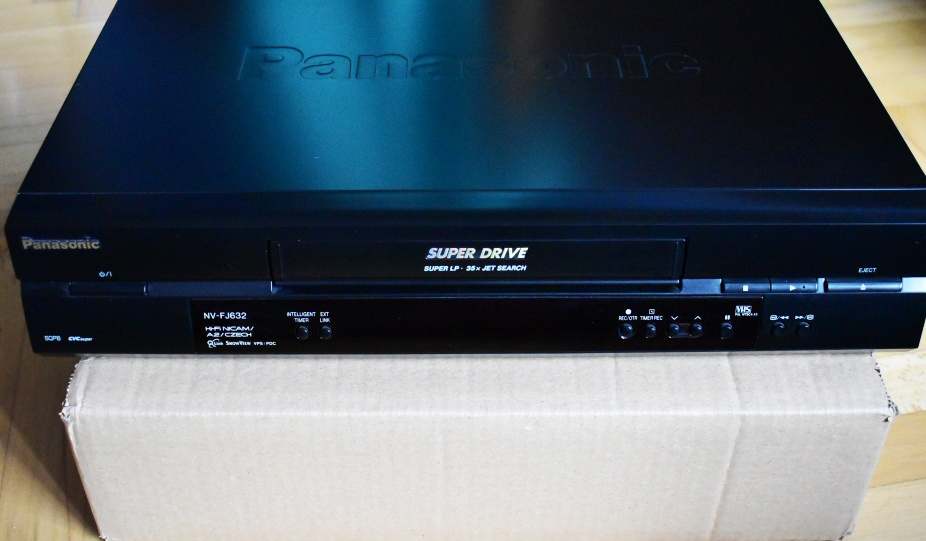 Videorekorder Panasonic NV-FJ632