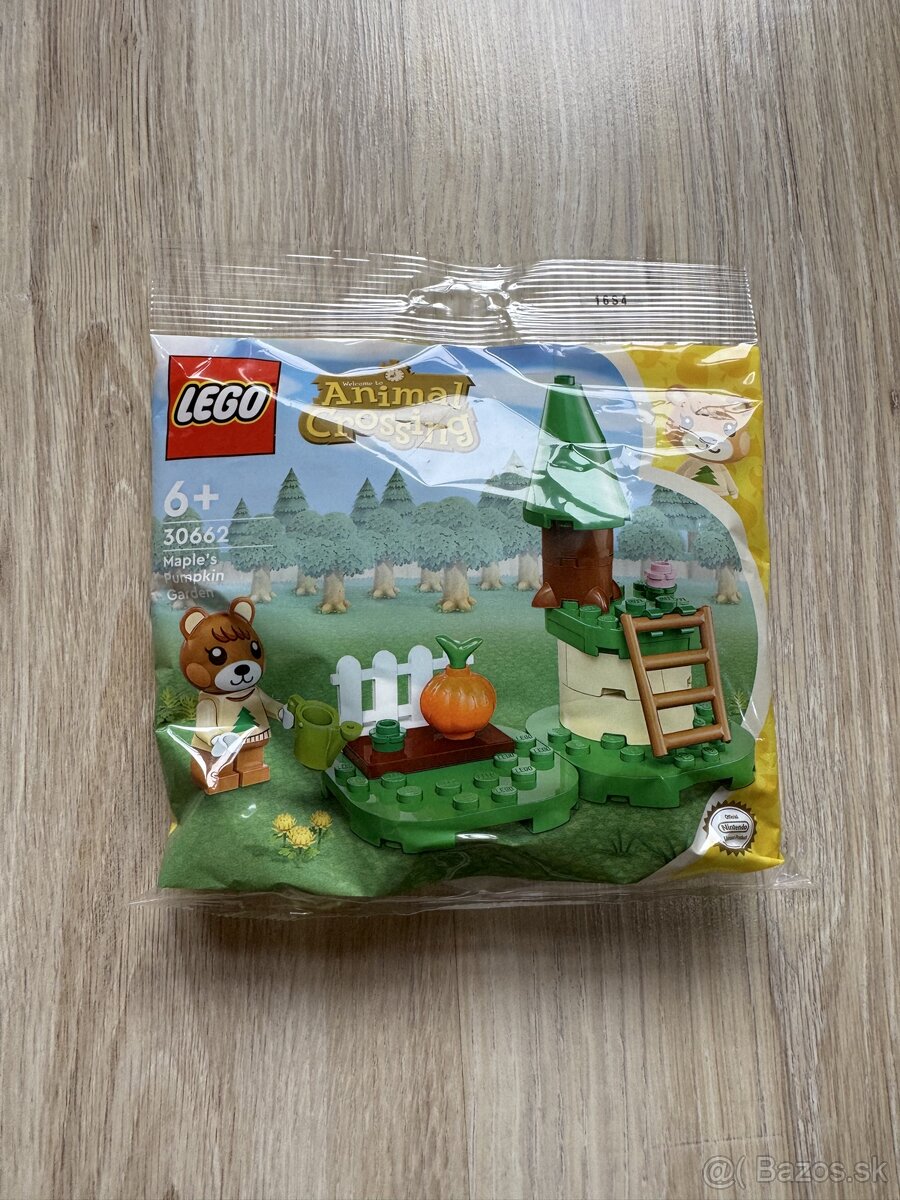 30662 LEGO Animal Crossing Maple's Pumpkin Garden