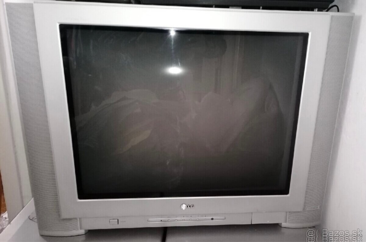 TV LG 72 cm