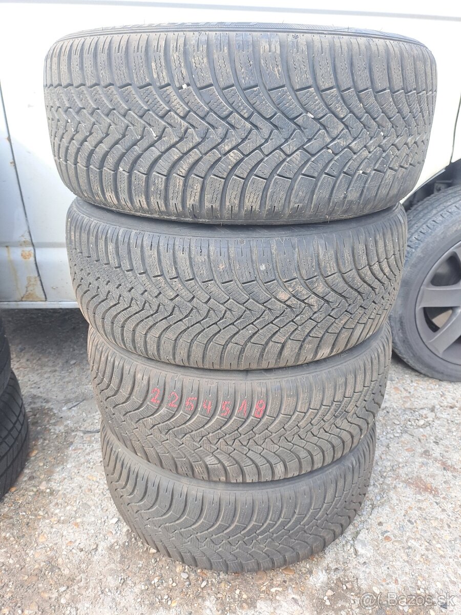 Zimné pneumatiky falken 225/45 r18