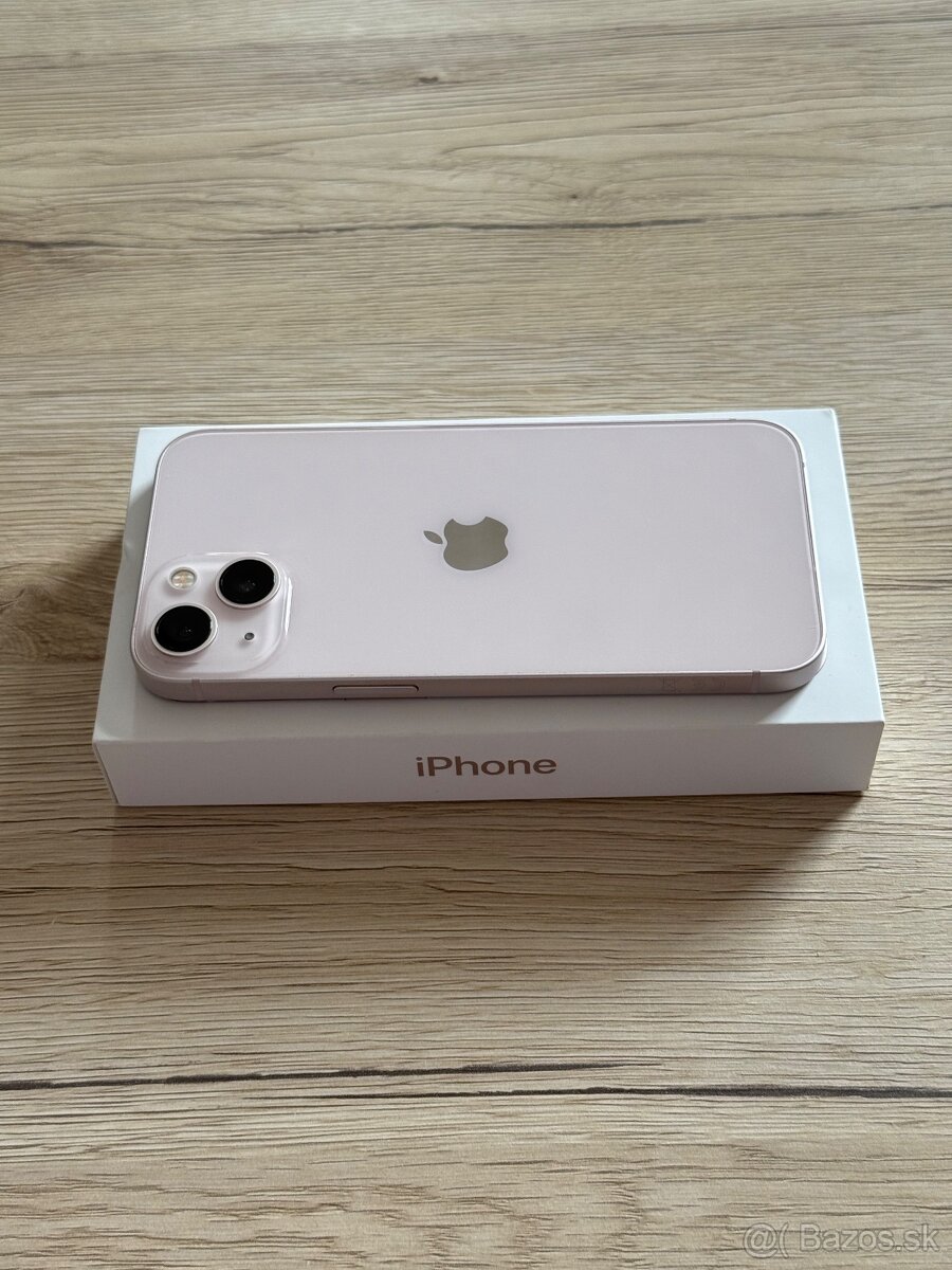 Apple Iphone 13 / 128GB / PINK