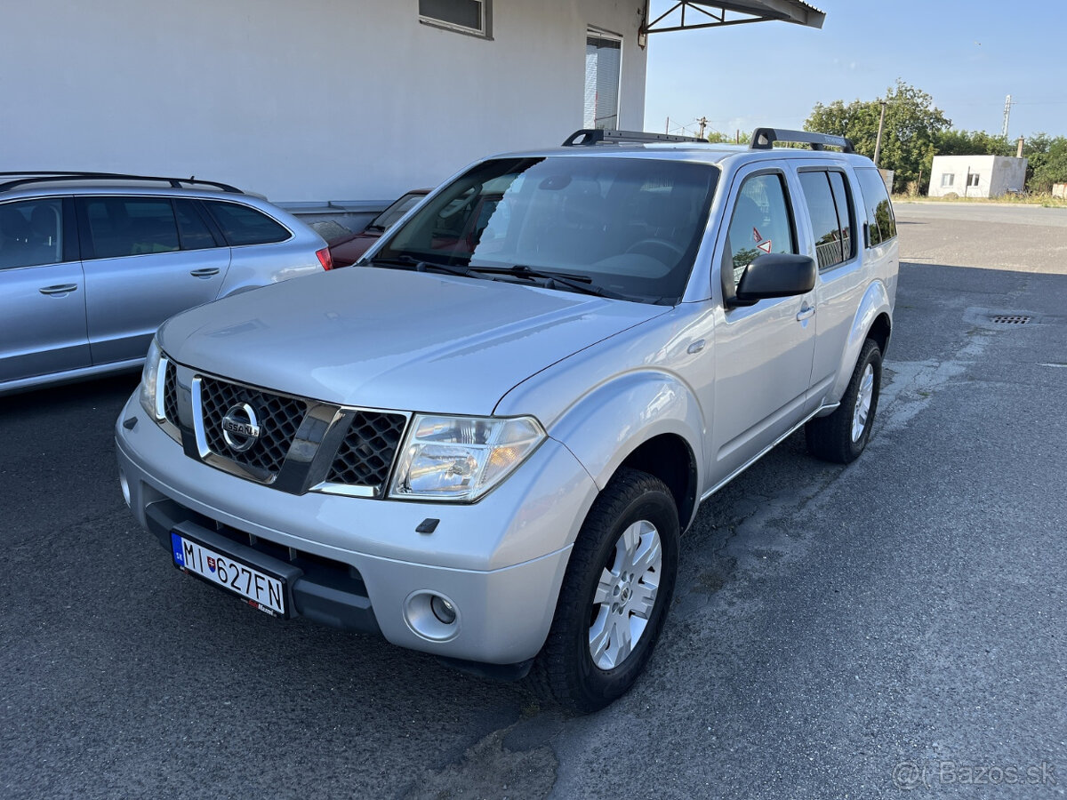 Nissan Pathfinder 2.5 DCi