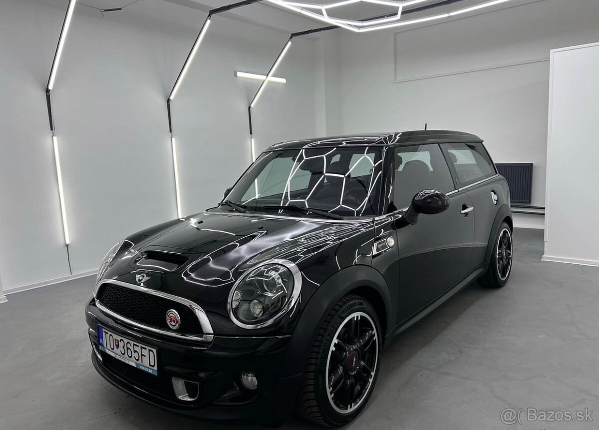 MINI COOPER S CLUBMAN R55 2012