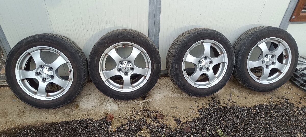 Elektróny DEZENT 5x112 s pneu Matador 205/55 R16 letné