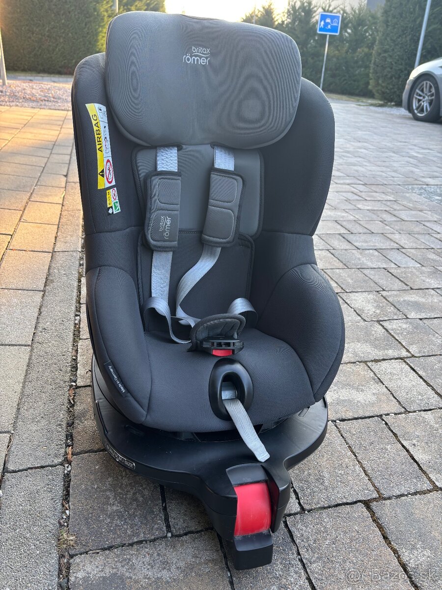 Predám autosedačku Britax DUALFIX M i-SIZE