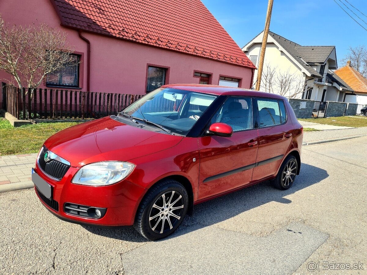 Škoda Fabia Hatchback BENZÍN 51KW KLÍMA ABS