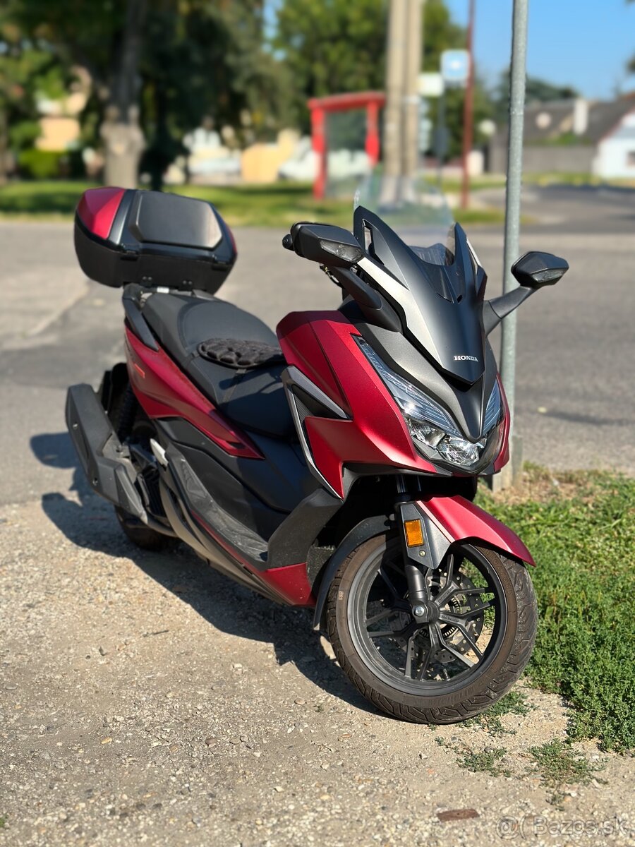 Honda Forza 125,rv2022,3800km