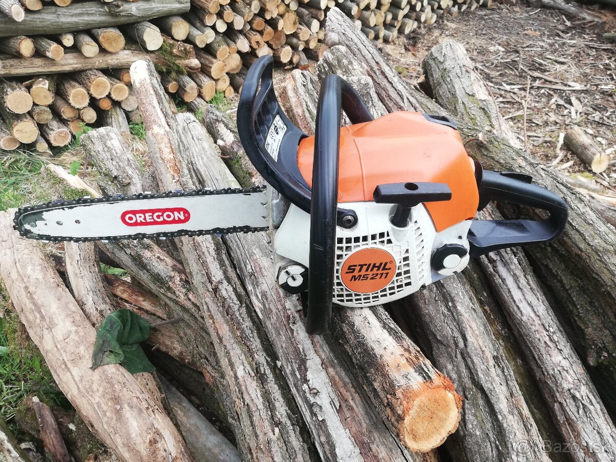 Motorová píla Stihl MS 211