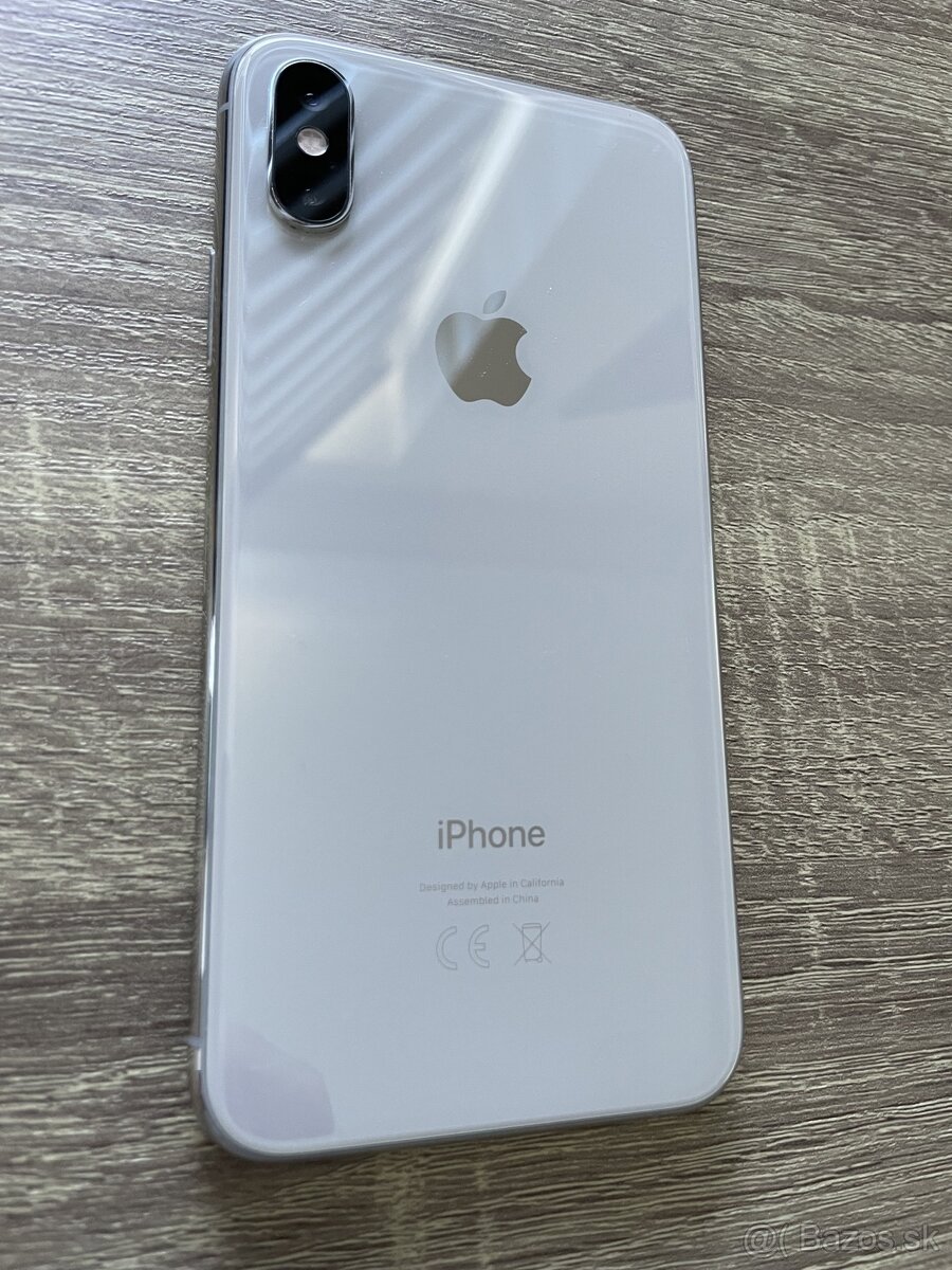 iPhone XS 64GB white