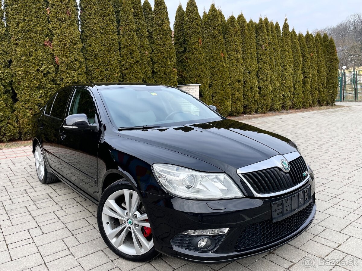 Škoda octavia RS 2.0 TSI Sedan 200PS