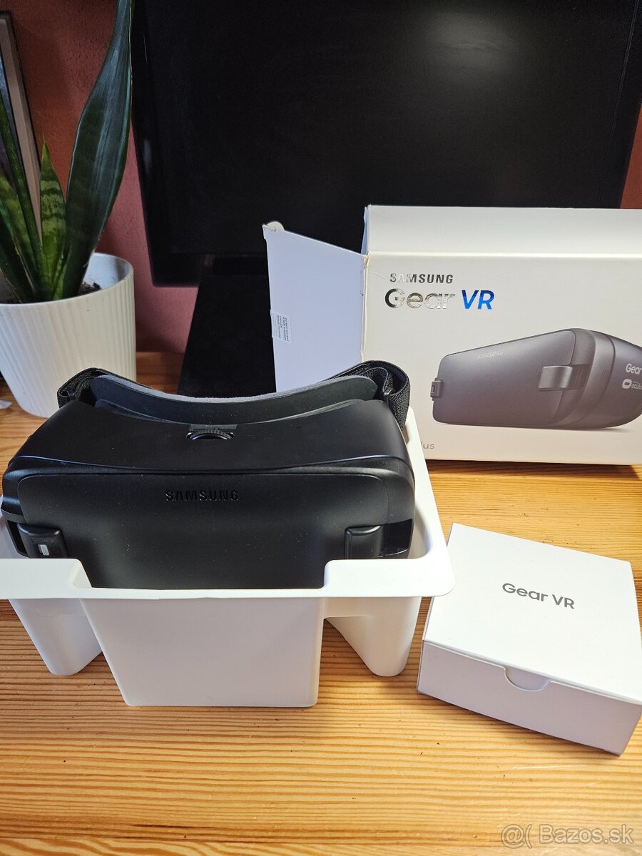 Predám Samsung Gear VR